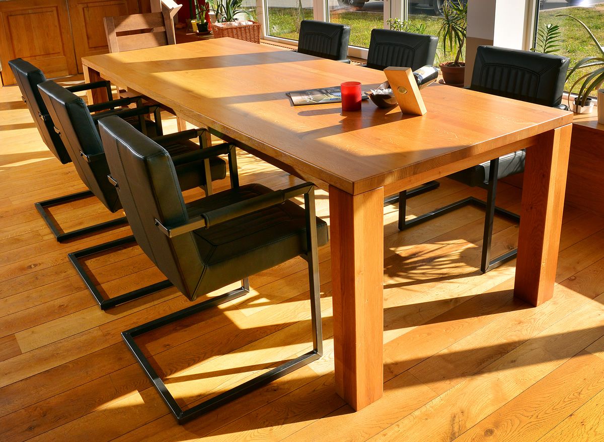 Masivní dubový stůl Klooster
